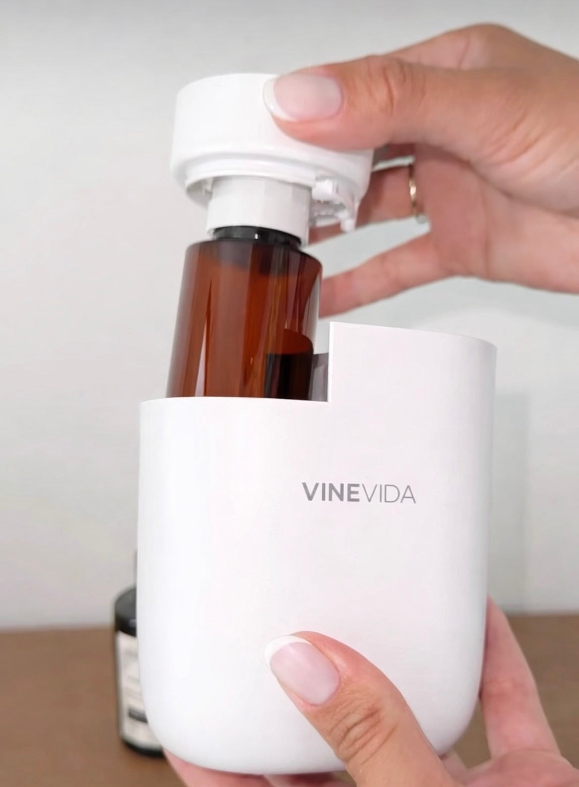 DIFUSOR DE AROMA ELÉCTRICO DE PARED PLUG IN BLANCO